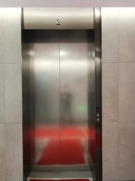不锈钢电梯门套
